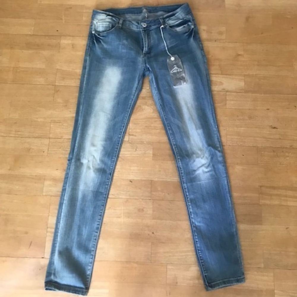 Comfy, Stretchy Brand New Skinny Jeans